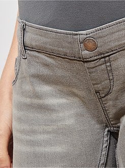 Calças de ganga slim fit de grávida concebidas ecologicamente - Kiabi