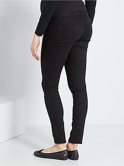 Calças de ganga slim fit de grávida concebidas ecologicamente - Kiabi