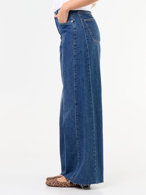 Calças de ganga wide leg com bainha desfiada - Kiabi