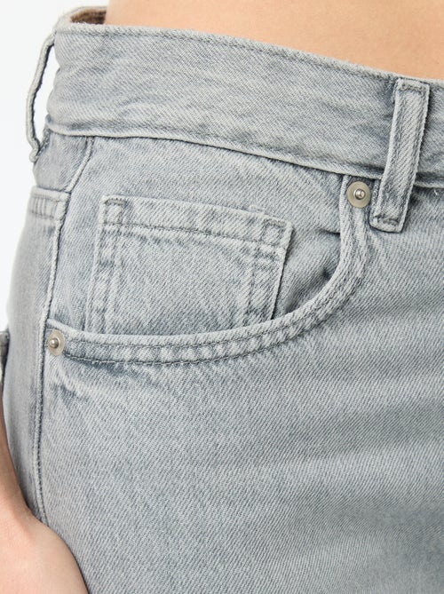 Calças de ganga wide leg com bordados - Kiabi