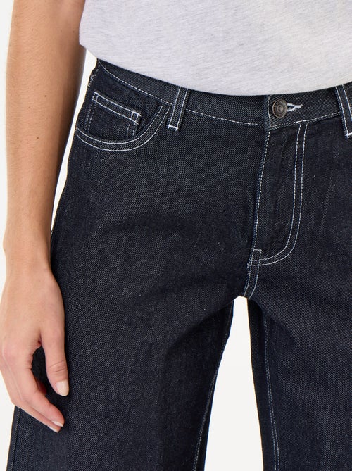 Calças de ganga wide leg com estrelas bordadas nos bolsos traseiros - Kiabi