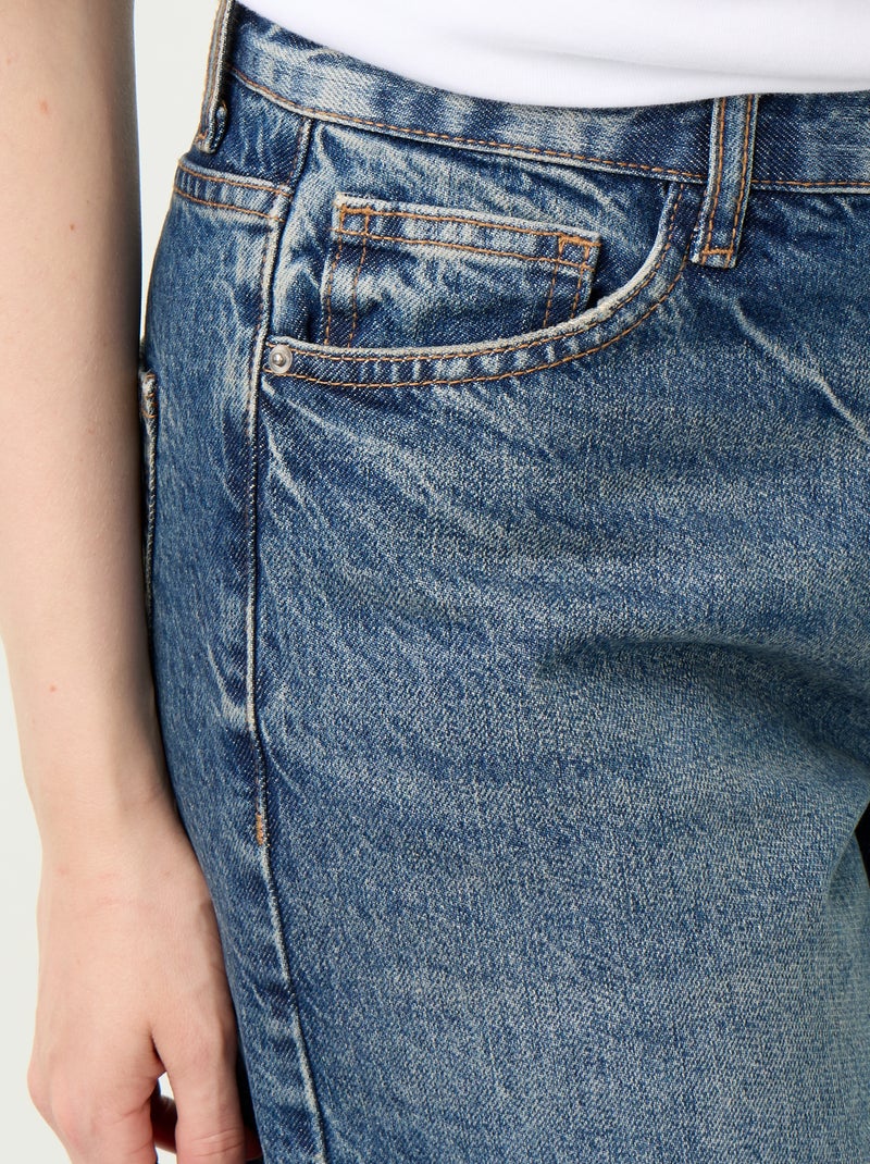 Calças de ganga wide leg com estrelas bordadas nos bolsos traseiros Azul - Kiabi