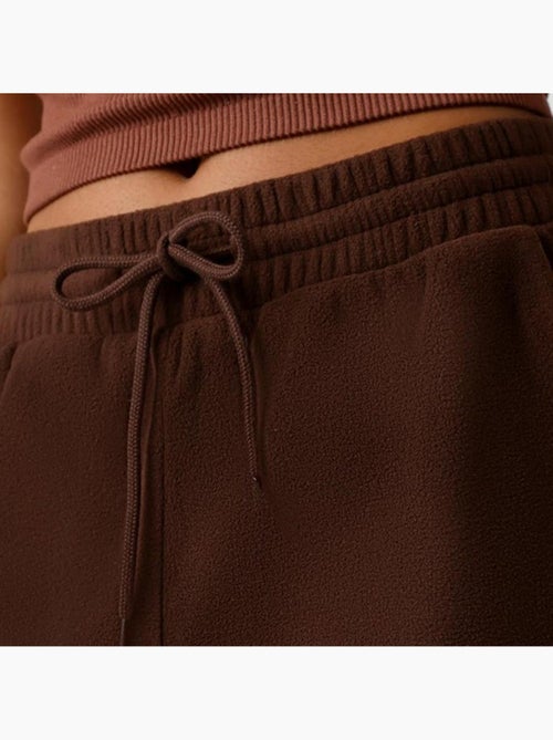 Calças de Jogging Castanhas Vero Moda Milsa para Mulher - Kiabi Calças de Jogging Castanhas Vero Moda Milsa para Mulher - Kiabi