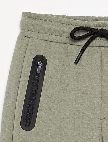Calças de jogging com bolsos