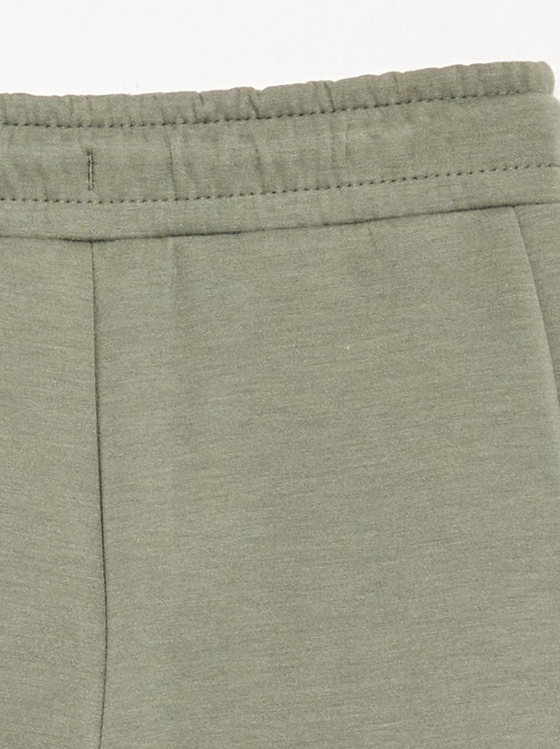 Calças de jogging com bolsos Verde - Kiabi