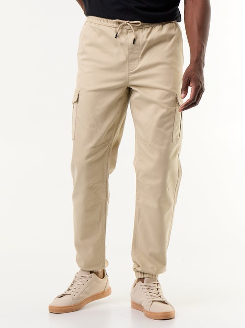 Calças de jogging com vários bolsos - Kiabi Calças de jogging com vários bolsos - Kiabi