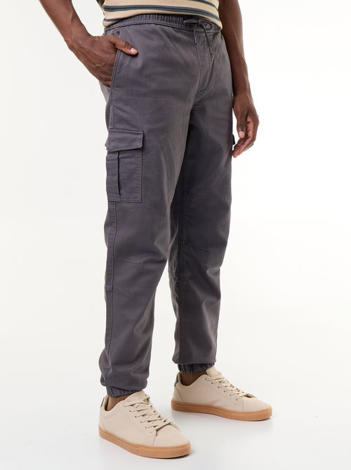 Calças de jogging com vários bolsos - Kiabi Calças de jogging com vários bolsos - Kiabi