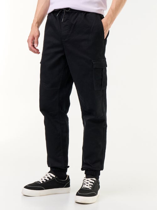 Calças de jogging com vários bolsos - Kiabi Calças de jogging com vários bolsos - Kiabi