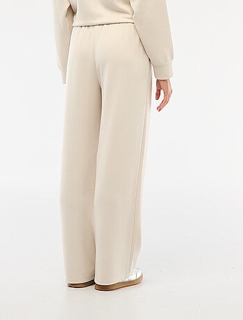 Calças de jogging largas e suaves