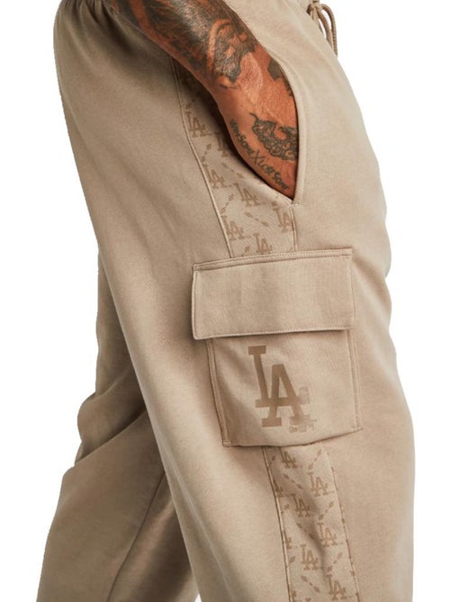 Calças de Jogging New Era Losdod para Homem Taupe - Kiabi Calças de Jogging New Era Losdod para Homem Taupe - Kiabi
