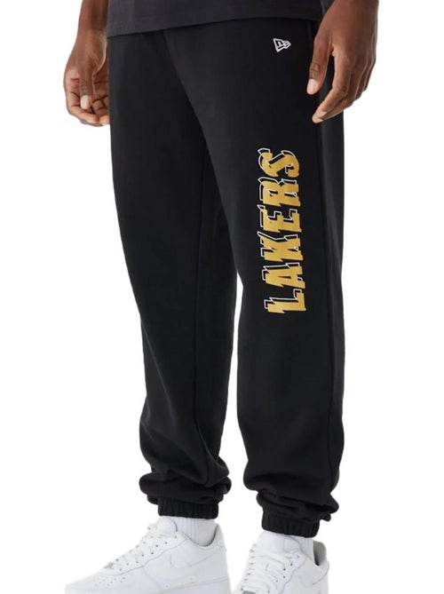 Calças de Jogging New Era Loslak para Homem Pretas - Kiabi Calças de Jogging New Era Loslak para Homem Pretas - Kiabi