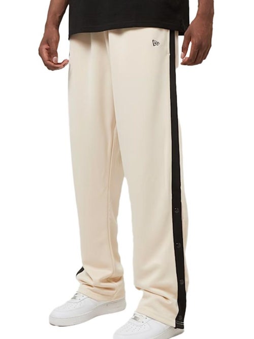 Calças de Jogging New Era Straight para Homem Bege/Preto - Kiabi Calças de Jogging New Era Straight para Homem Bege/Preto - Kiabi