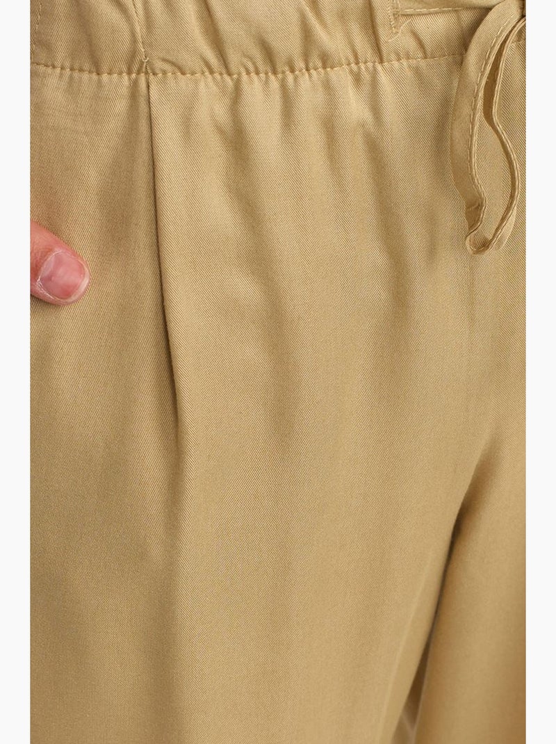Calças de mulher em tencel de perna larga com cintura com cordão dilvin Cáqui - Kiabi