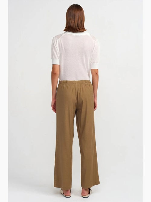 Calças de mulher em tencel de perna larga com cintura com cordão dilvin - Kiabi Calças de mulher em tencel de perna larga com cintura com cordão dilvin - Kiabi