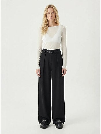 Calças de perna larga com pregas e cinto istanbul