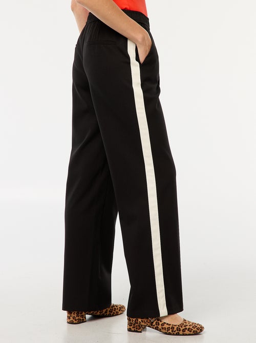 Calças de pinças com faixas laterais - Kiabi