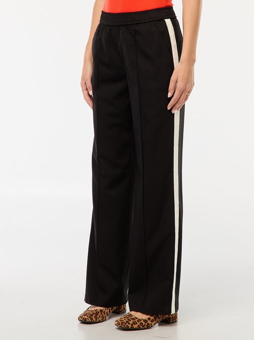 Calças de pinças com faixas laterais - Kiabi