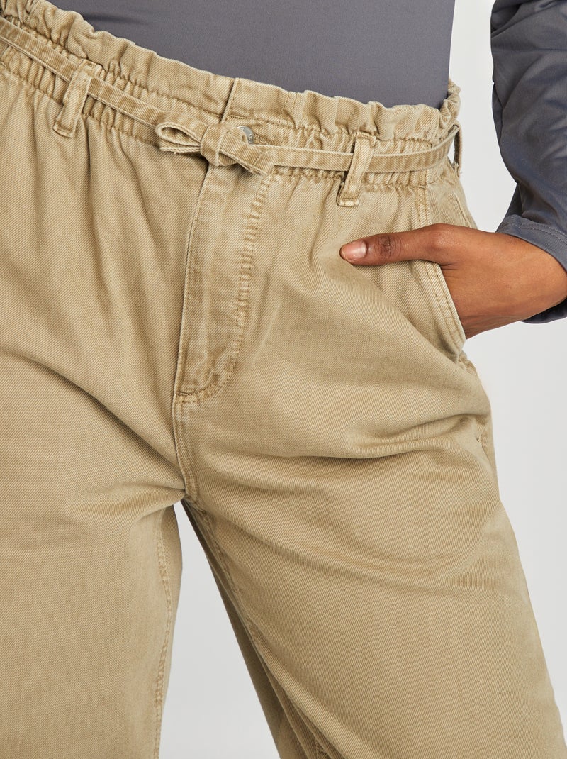 Calças de sarja com cinto fino para apertar VERDE - Kiabi