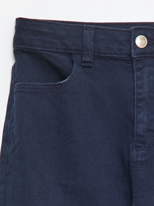 Calças de sarja que abrem com molas de pressão - Corte + confortável - Kiabi