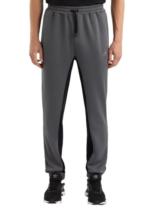 Calças de Treino Umbro Drill Cinzentas para Homem - Kiabi Calças de Treino Umbro Drill Cinzentas para Homem - Kiabi