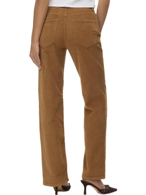 Calças de Veludo Castanhas Vero Moda Melisa Straight para Mulher - Kiabi Calças de Veludo Castanhas Vero Moda Melisa Straight para Mulher - Kiabi