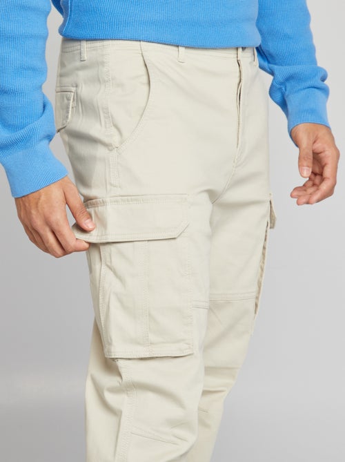 Calças dobby com vários bolsos - Kiabi