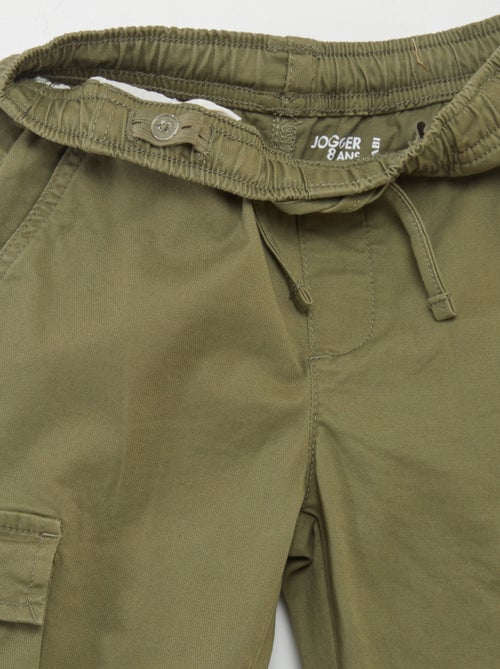 Calças elásticas com vários bolsos - Kiabi