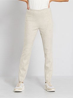 Calças em camurça sintética - Kiabi