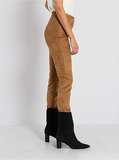 Calças em camurça sintética - Kiabi