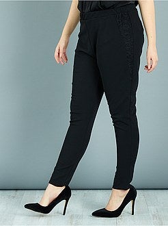 Calças em crepe com renda - Kiabi