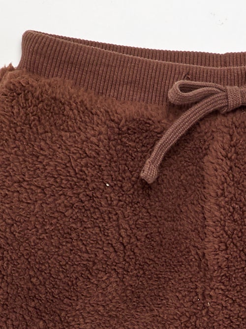 Calças em material com efeito de carneiro - Kiabi