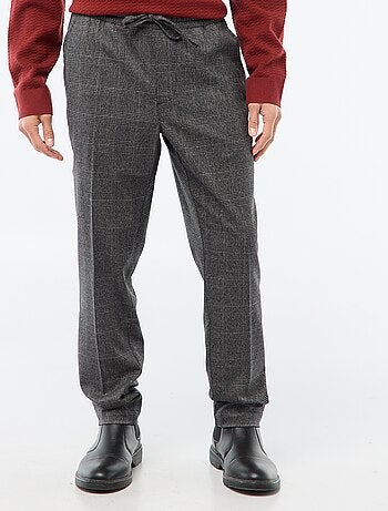 Calças estilo "jogger" aos quadrados