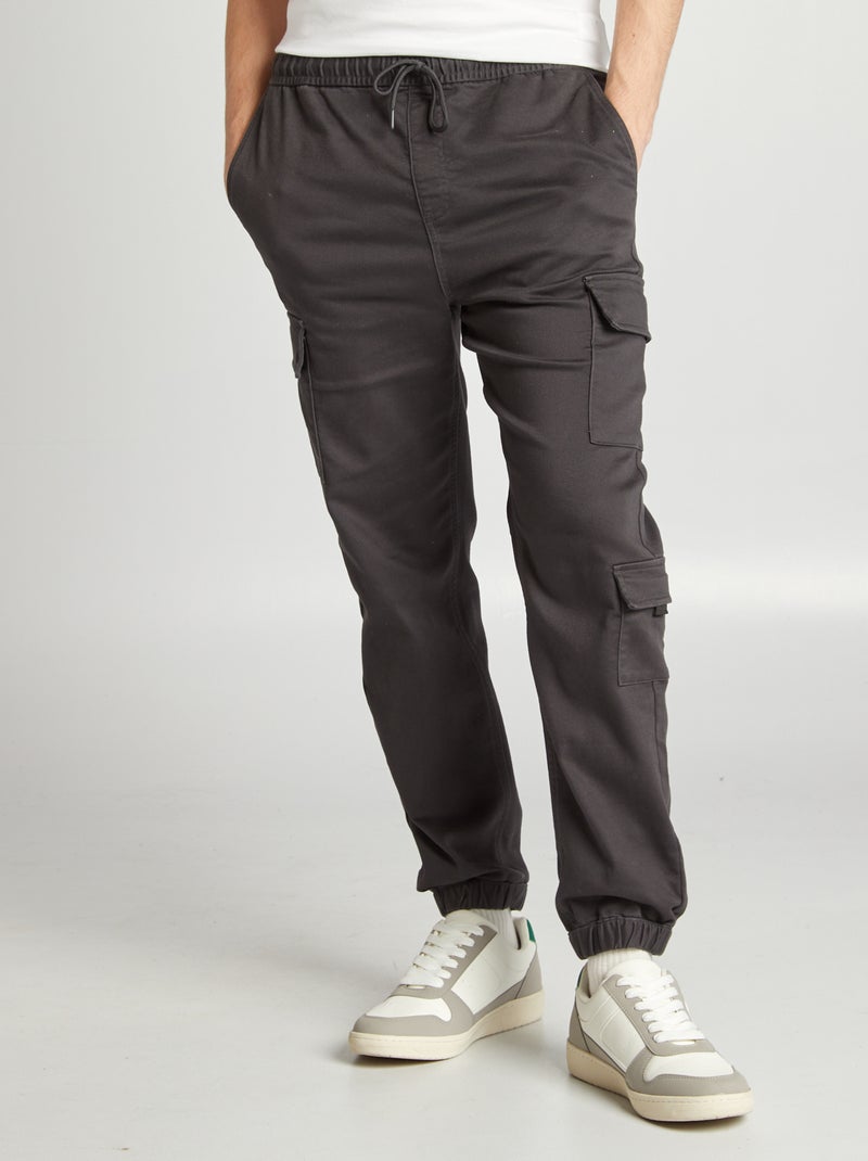 Calças estilo 'jogger' com vários bolsos PRETO - Kiabi