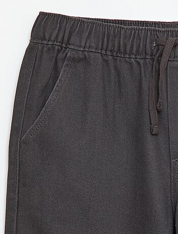 Calças estilo jogger