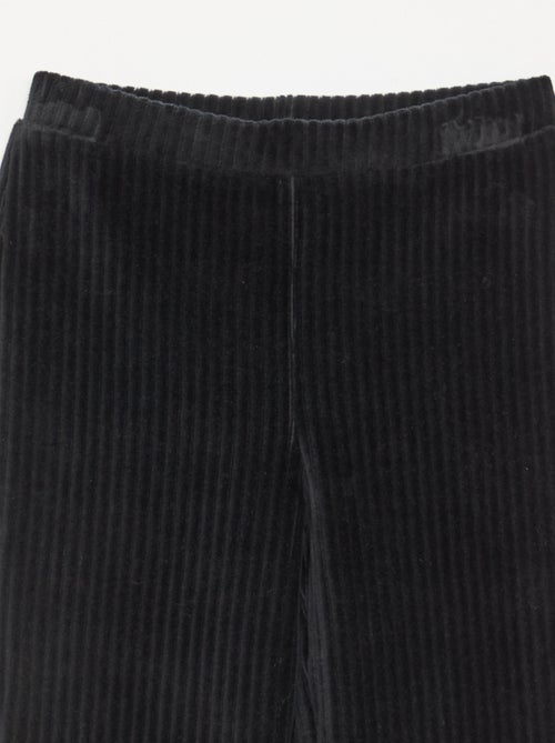 Calças flare em veludo cotelê - Kiabi