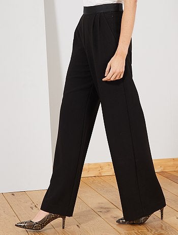 Calças fluidas com pinças - Kiabi