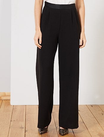 Calças fluidas com pinças - Kiabi