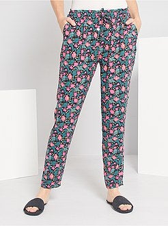 Calças fluidas estampadas - Kiabi