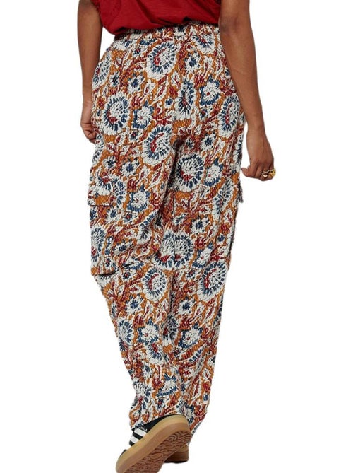 Calças Fluidas Vermelhas com Padrões Kaporal SAX para Mulher - Kiabi Calças Fluidas Vermelhas com Padrões Kaporal SAX para Mulher - Kiabi