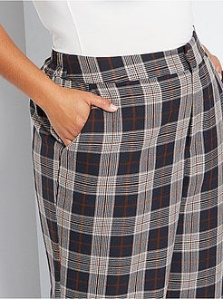 Calças largas aos quadrados - Kiabi