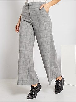 Calças largas aos quadrados - Kiabi