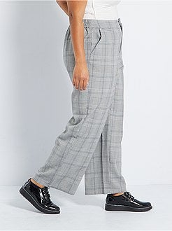 Calças largas aos quadrados - Kiabi