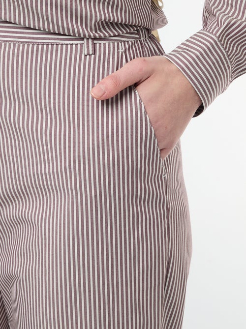 Calças largas às riscas - Kiabi