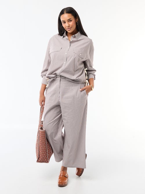 Calças largas às riscas em popelina - Kiabi