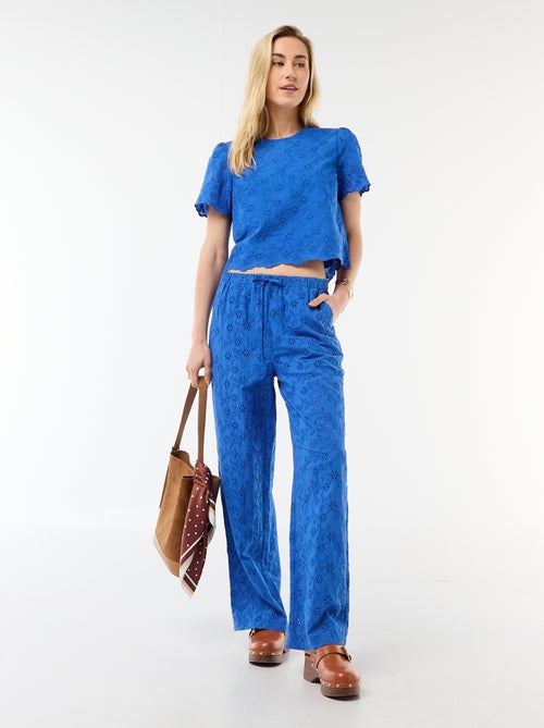 Calças largas com bordado inglês em algodão liso - Kiabi