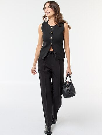 Calças largas com cinto de laço