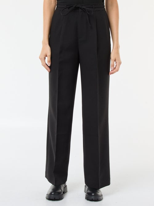 Calças largas com cinto de laço - Kiabi