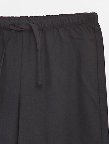 Calças largas com cinto elástico e 2 bolsos