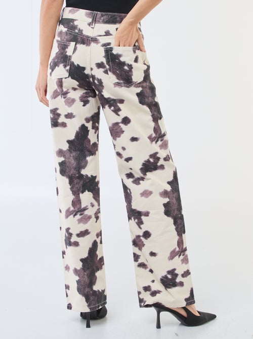 Calças largas com estampado de vaca - Kiabi