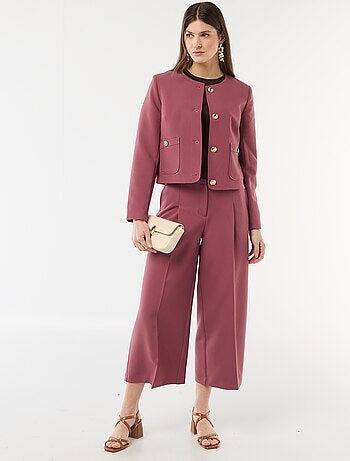 Calças largas de cerimónia